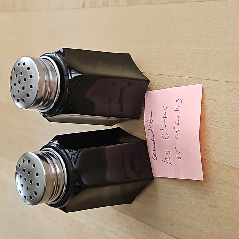 Vintage Hazel Atlas Black Amethyst 1950s Salt and Pepper Shakers